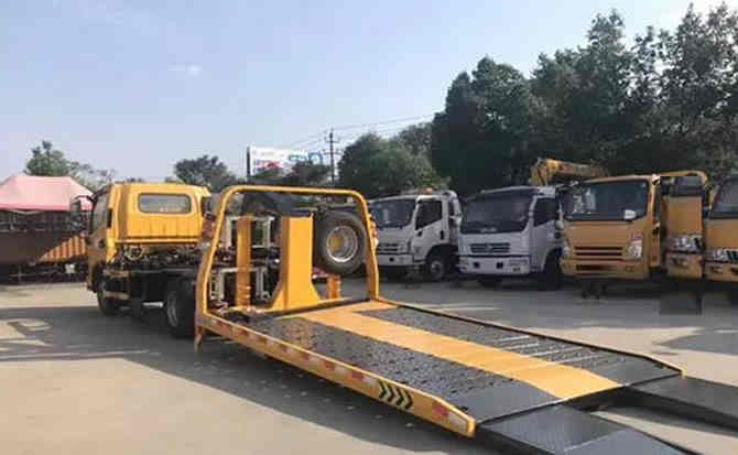 息县汽车中途维修案例